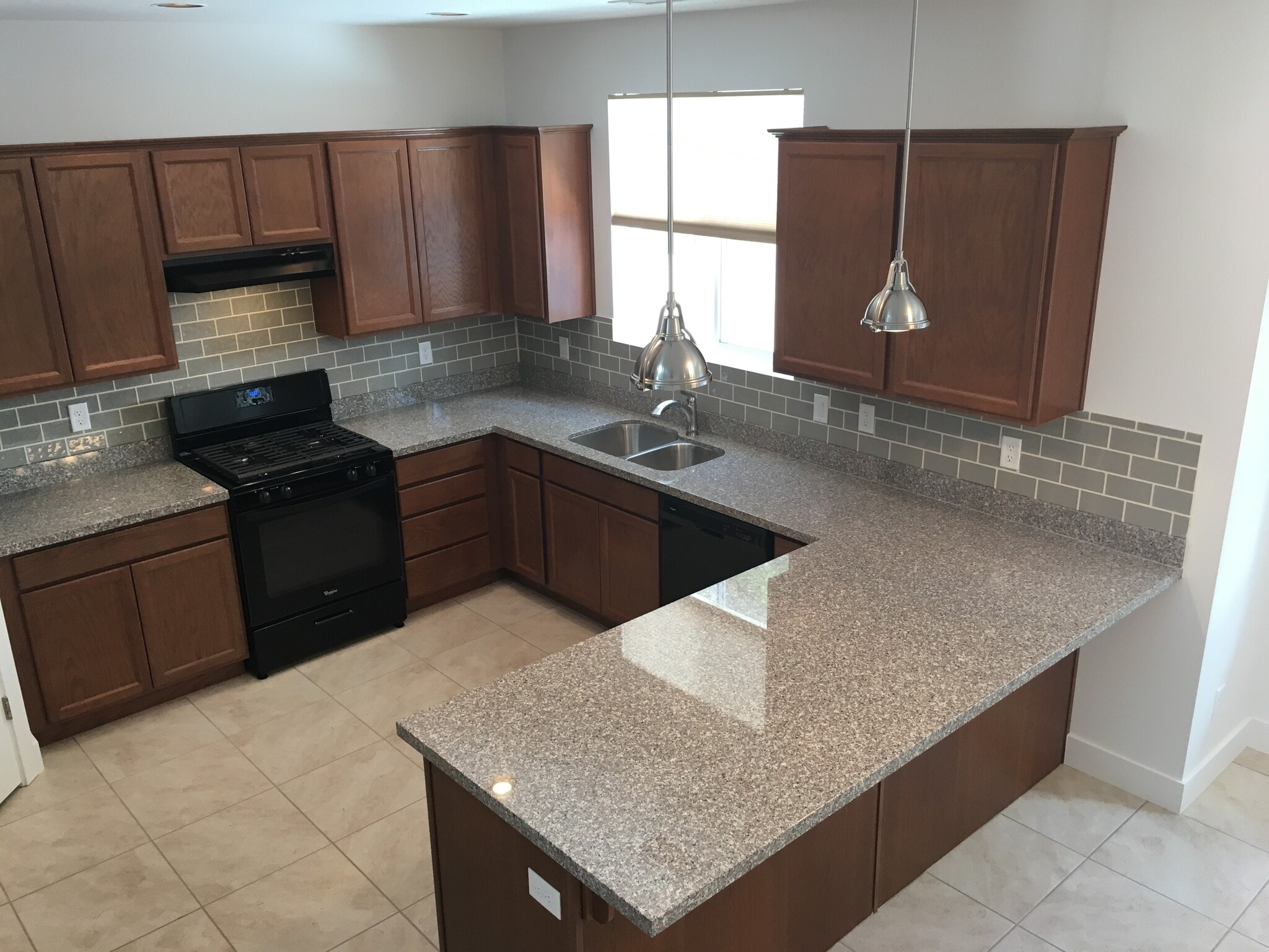 Granite countertops with barstool seating - 2317 W Mission Timber Cir