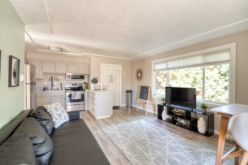 Primary Photo - 4122-4128-4128 SE 65th Ave