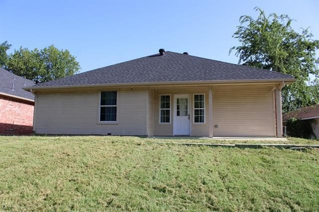 Building Photo - 755 Lakeside Dr