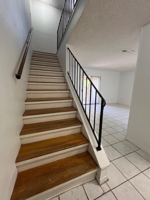 Building Photo - 2305 Barton Village Cir