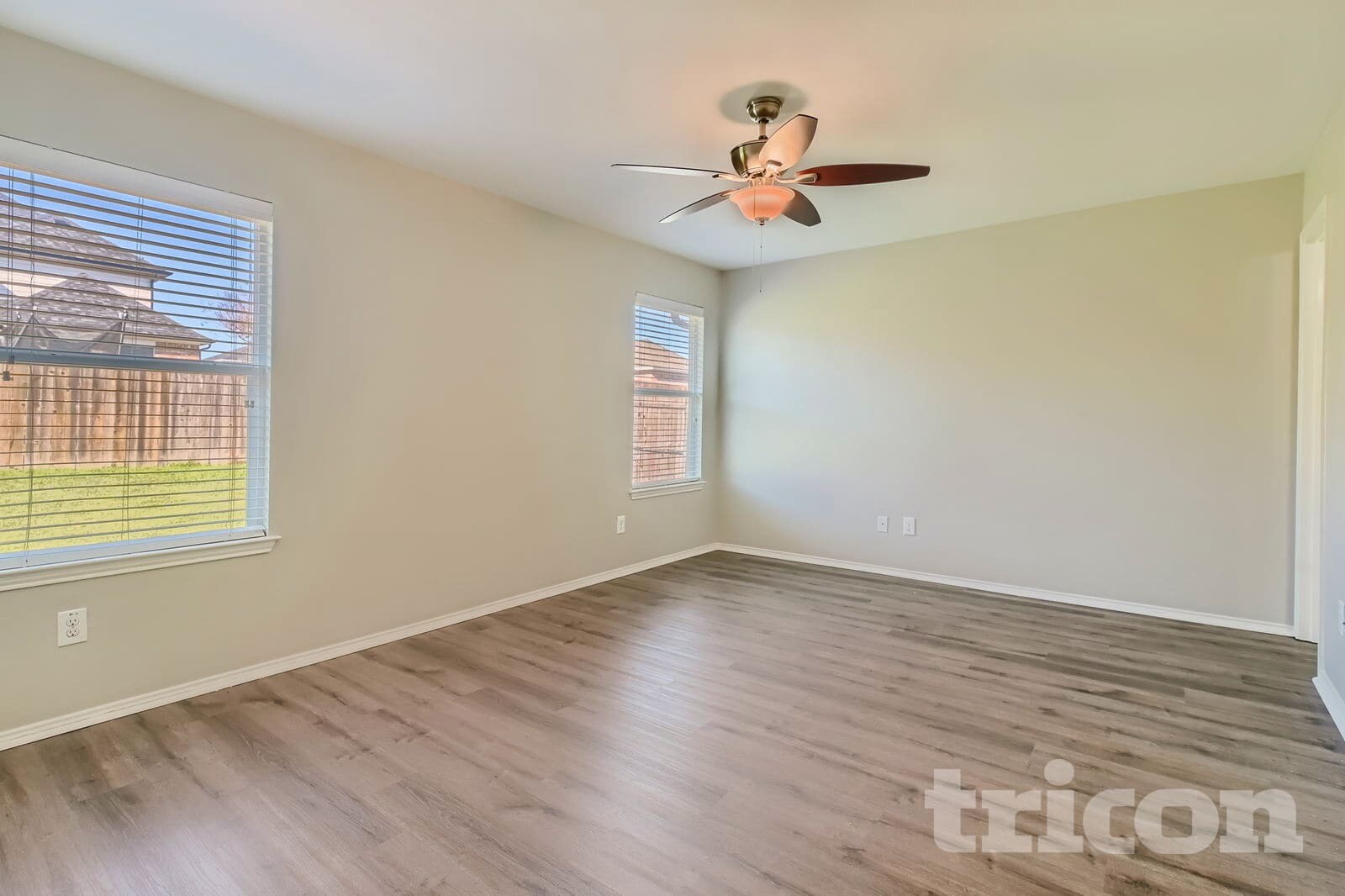 Building Photo - 10317 Fossil Valley Dr