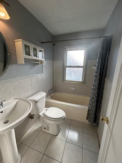 Building Photo - 2962 Ewald Cir