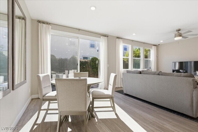 Building Photo - 4181 Nopal Serrano Ave