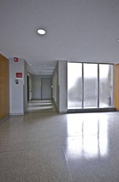 Building Photo - 129 Chiswick Rd