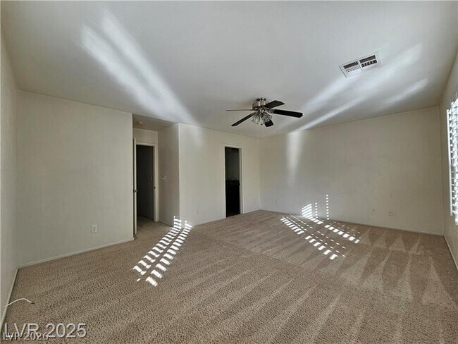 Building Photo - 33 Fern Tree Ct