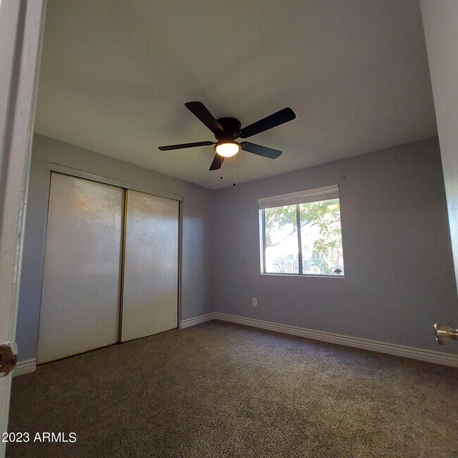 Building Photo - 1636 N 64th Dr