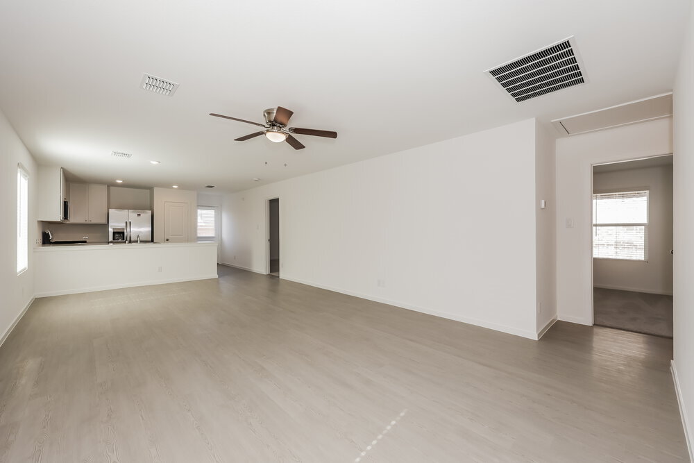 Building Photo - 1715 Crossbill St