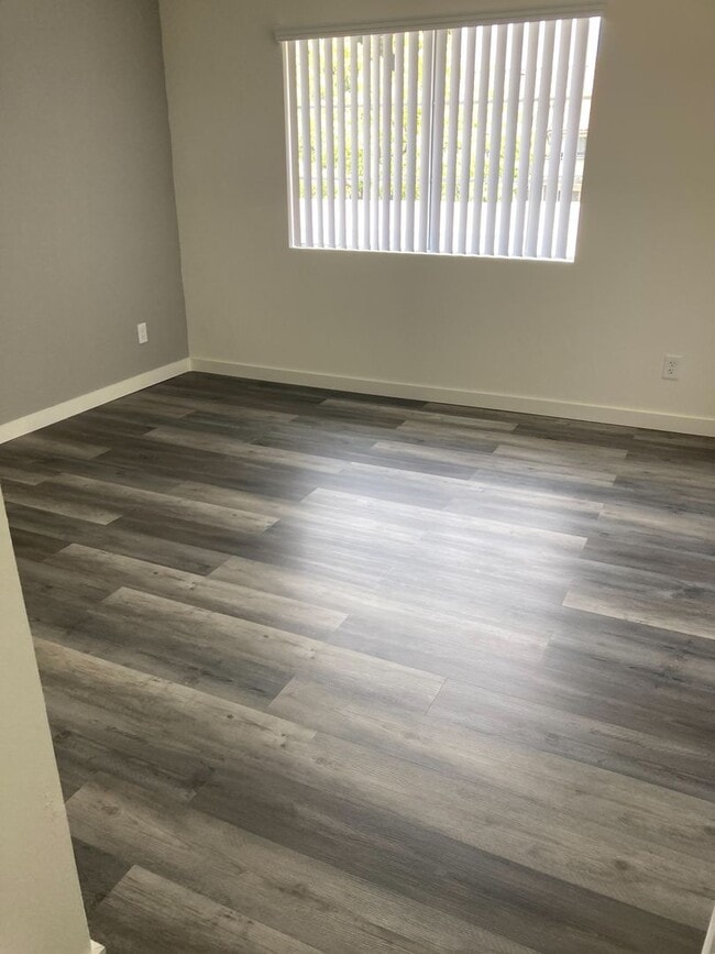 Building Photo - Beautiful 3 Bedroom Unit in Placentia