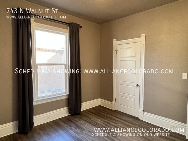 Building Photo - 743 N Walnut St