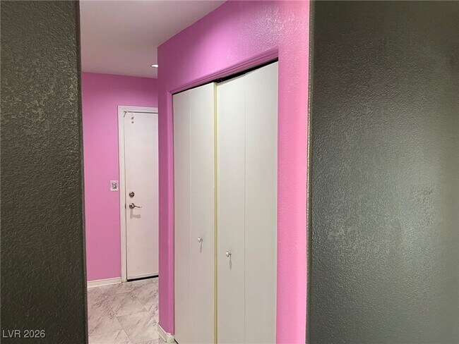 Building Photo - 8090 Kinsella Way