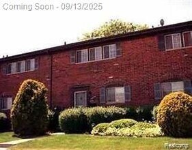 Building Photo - 19609 W 12 Mile Rd