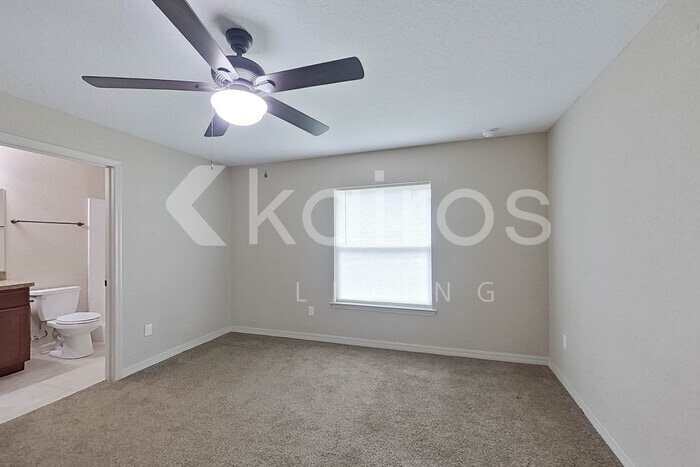 Building Photo - 13691 SW 43rd Cir