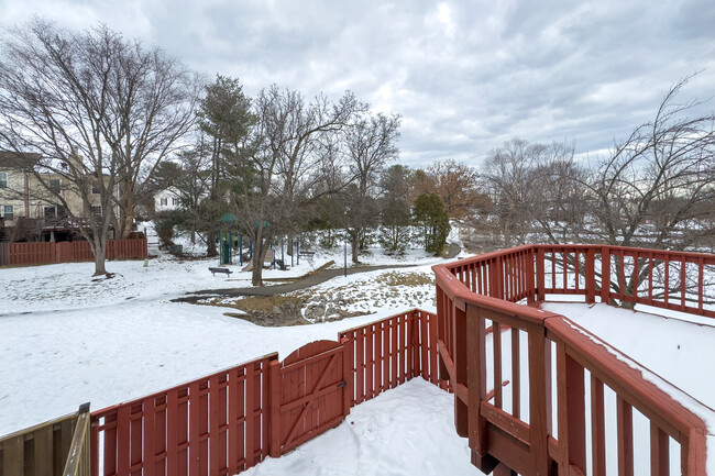 Building Photo - 6566 Sand Wedge Ct