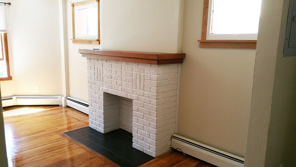 Building Photo - 121 McKinley Pkwy