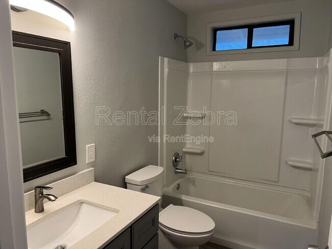 Building Photo - 141 Agua Caliente Rd W