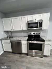 Building Photo - 1107 N Fulton Ave