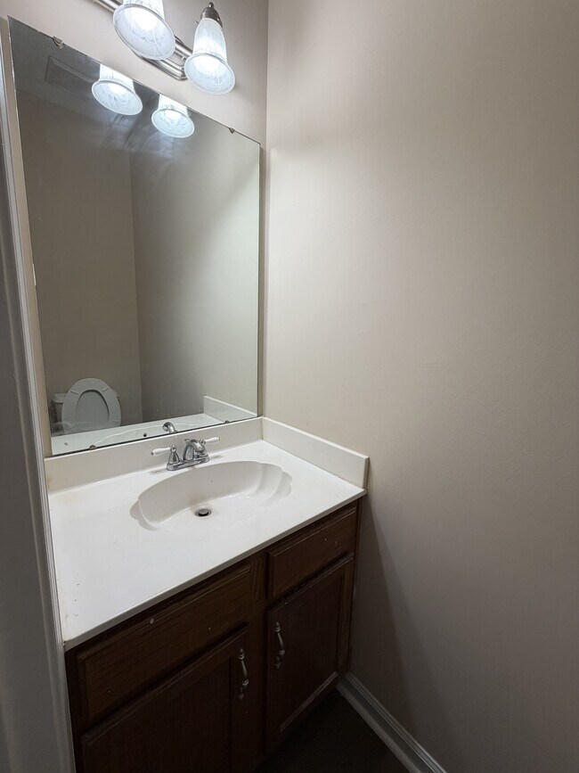 Building Photo - 5938 Brookstone Dr NW