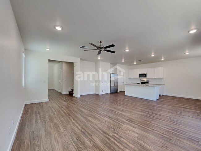 Building Photo - 6054 Theodore St