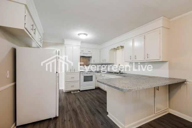 Building Photo - 236 S Canton Club Cir