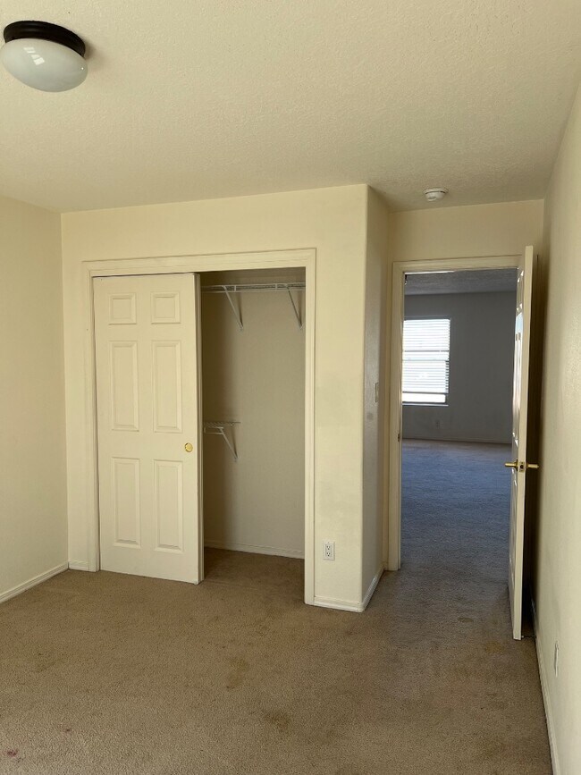 Building Photo - 9219 Colima Ave NW