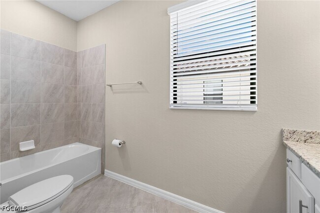 Building Photo - 11884 Arbor Trace Dr