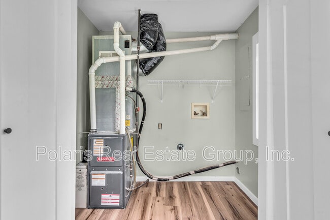 Building Photo - 8105 Allisonville Rd