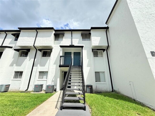 Building Photo - 4149 S Semoran Blvd