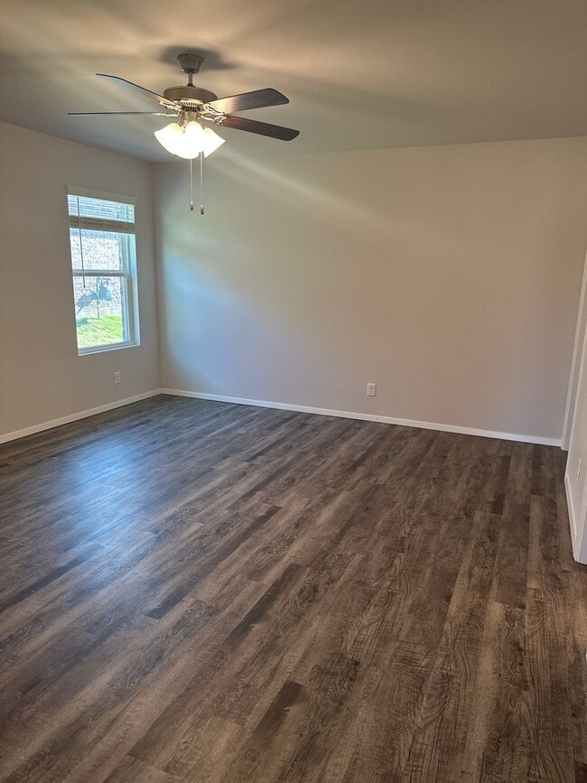 Building Photo - Available for Pre-leasing!!-Three Bedroom | Two Bath Home in Broken Arrow
