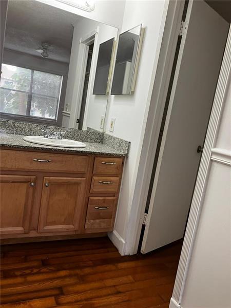 Building Photo - 4581 W McNab Rd