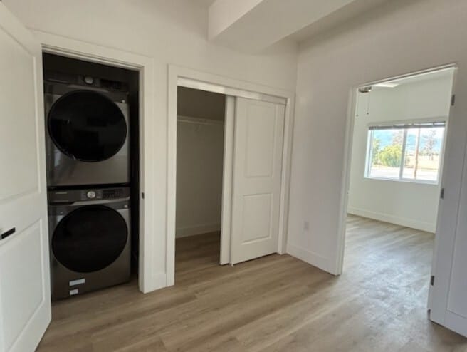 Building Photo - Sierra Ridge Townhomes
