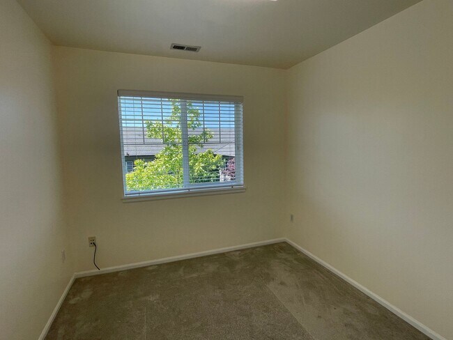 Building Photo - Well maintained 3bd Issaquah Highlands Tow...
