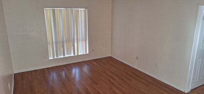 Building Photo - Price reduced! 3-Bedroom Condo in Pinon Sp...