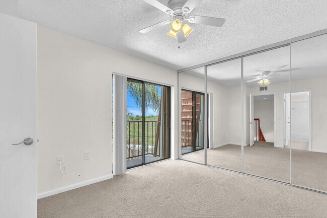 Building Photo - 3026 30th Ct