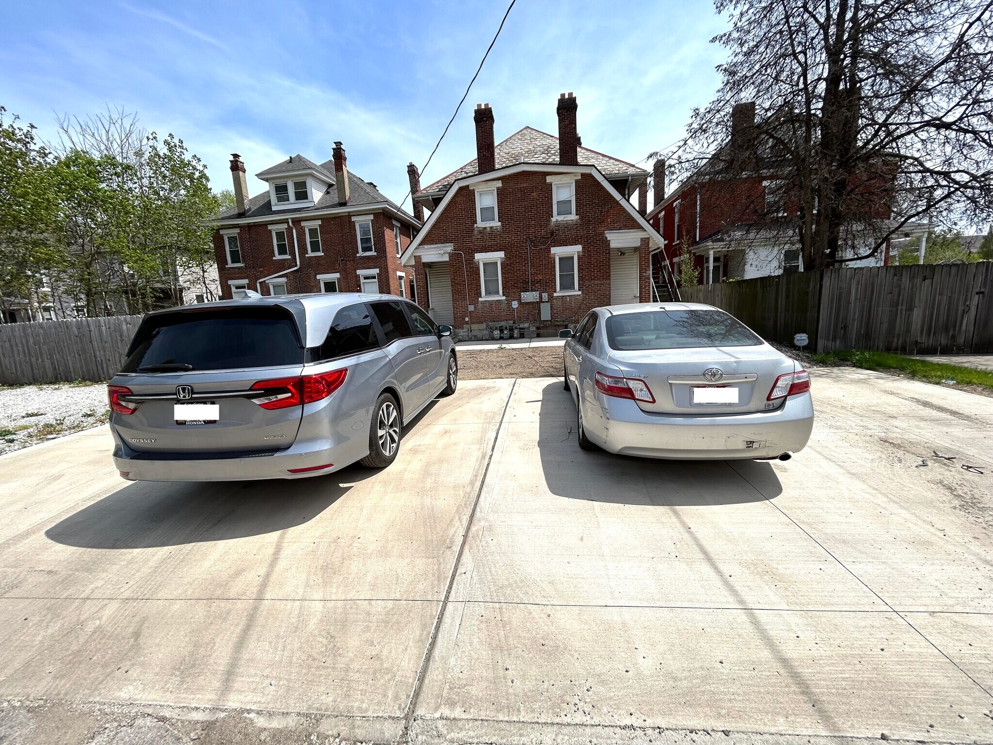 Building Photo - 437 Stoddart Ave