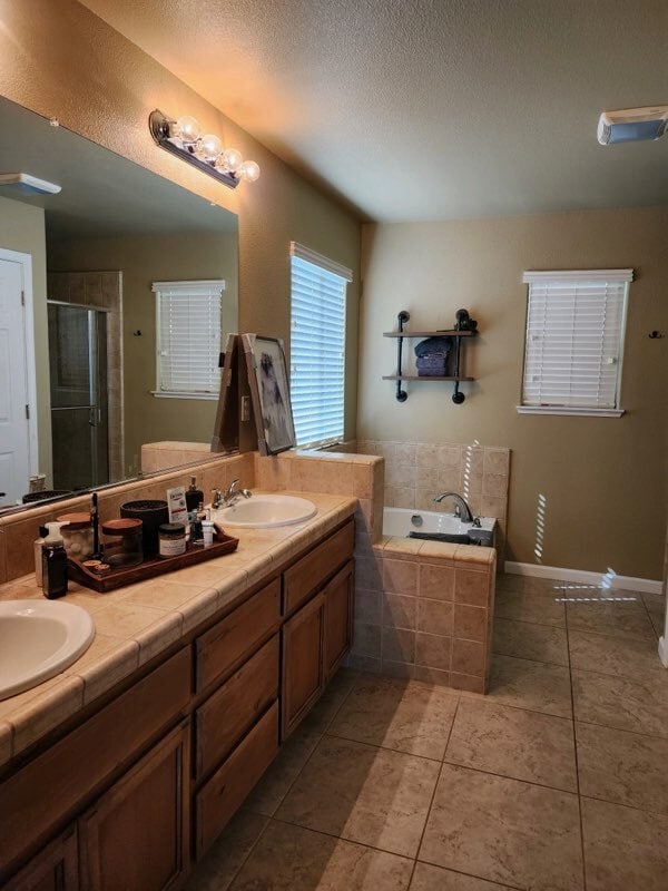 Building Photo - 2810 Orly Ct
