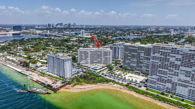 Building Photo - 2000 S Ocean Dr