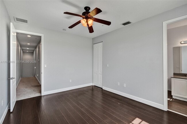 Building Photo - 808 SW 147th Ave