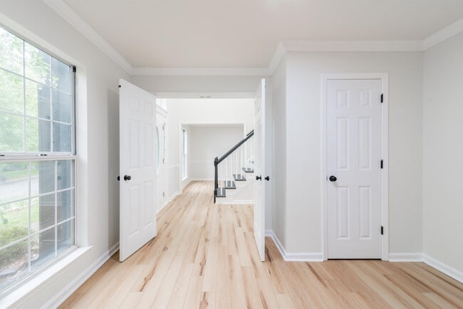 Building Photo - 8413 Woodford Bridge Dr