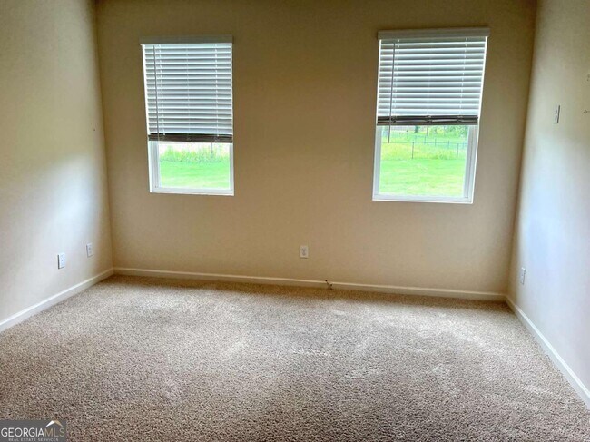 Building Photo - 107 Rapps Ave