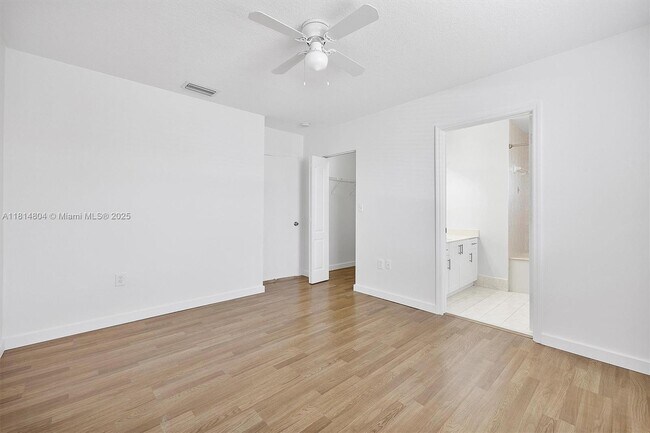 Building Photo - 16260 SW 97th St