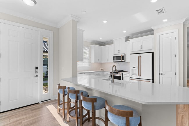 Building Photo - 15657 Gavello St