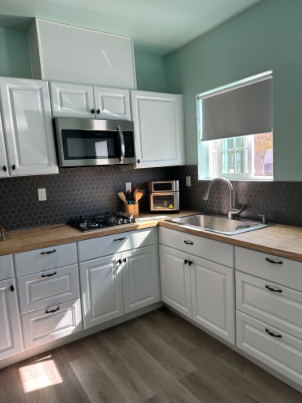 Building Photo - 303 E Park Ave