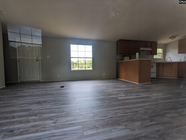 Building Photo - 1629A Robinson Town Rd