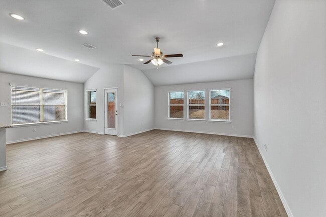 Building Photo - 4317 Cordata Dr
