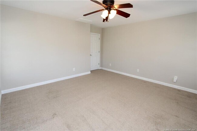 Building Photo - 5233 Stone Station Dr