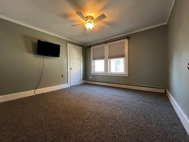 Building Photo - 263 Middlesex St