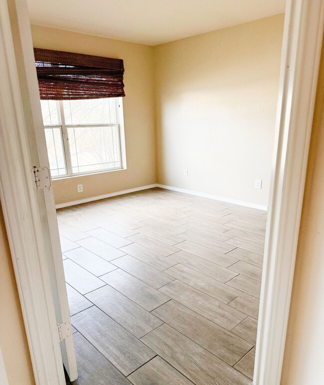 Building Photo - 3906 Jack Barnes Ave