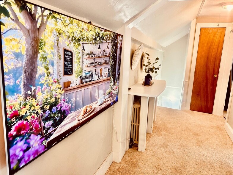 Building Photo - 230 Essex St