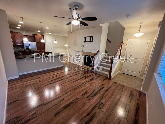 Building Photo - 8159 S Akron Ct