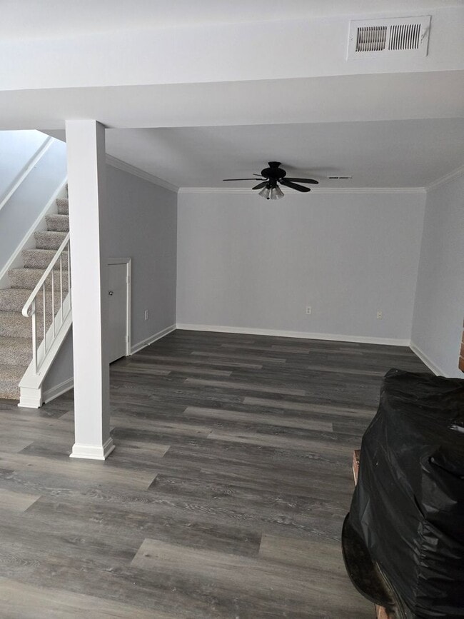 Building Photo - Single Family Home in Dale City